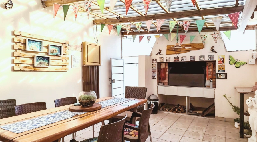 3 Bedroom Property for Sale in Gansbaai Central Western Cape